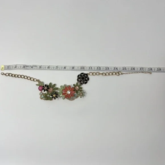 Joan Rivers Statement Necklace 18-Inch Floral Bouquet with Gold-Colored Finish - Picture 6 of 7